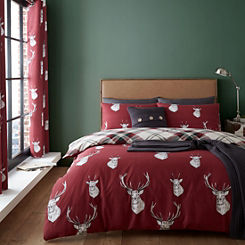 Catherine Lansfield Catherine Lansfield Munro Stag Duvet Cover Set - Red