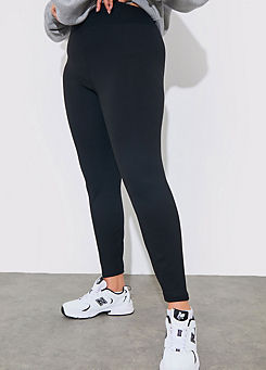 In The Style x Black High Waisted Fleece Lined Leggings
