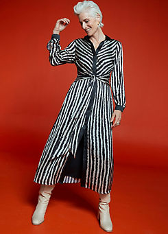 Love Mark Heyes Mono Stripe Stripe Print Midi Shirt Dress