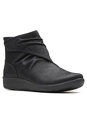 clarks ladies boots size 9