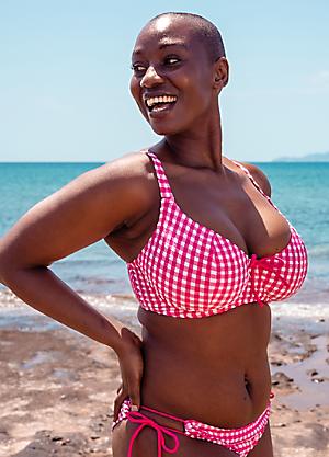 best swimsuit for chubby