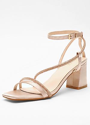 Quiz cross strap 2024 low heeled courts