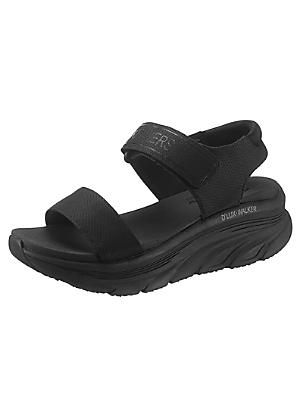 curvissa skechers