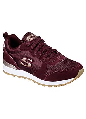 curvissa skechers