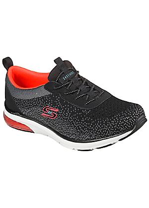 curvissa skechers