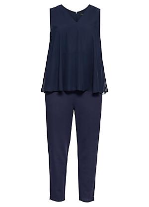 curvissa wedding outfits