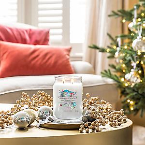 Yankee Candle Shimmering Christmas Tree Large Jar Candle - Candles