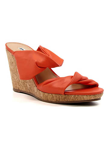 Dune wedges discount