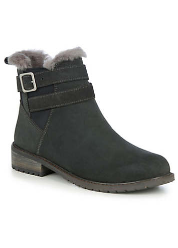 Emu boots outlet sizing