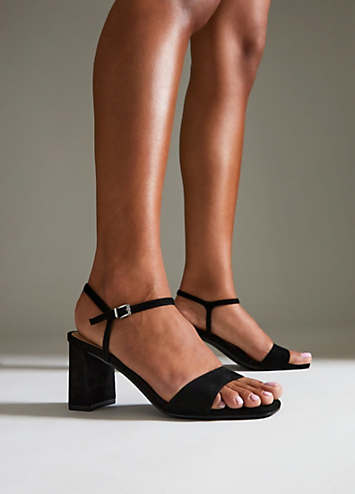 Linzi Ramsden Linzi Reveal Black Faux Suede Block Heeled Sandals | Curvissa