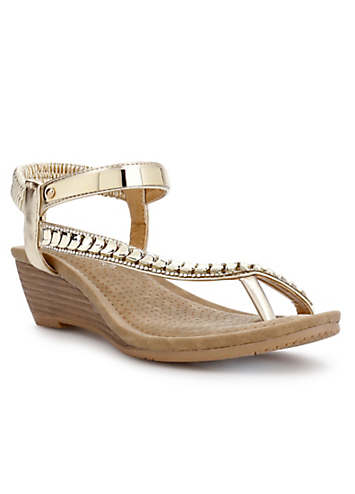 Lunar on sale wedge sandals