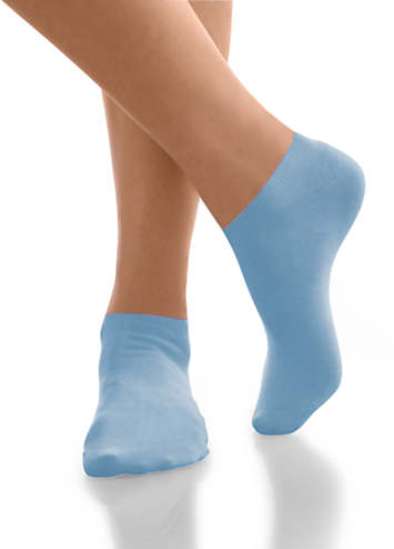 Pack of 8 Trainer Socks by bonprix