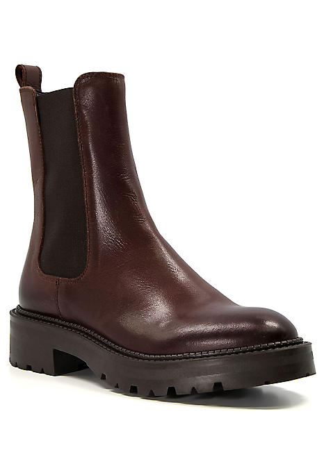 Cleated chelsea sales boots