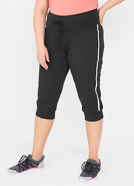 cropped tracksuit bottoms