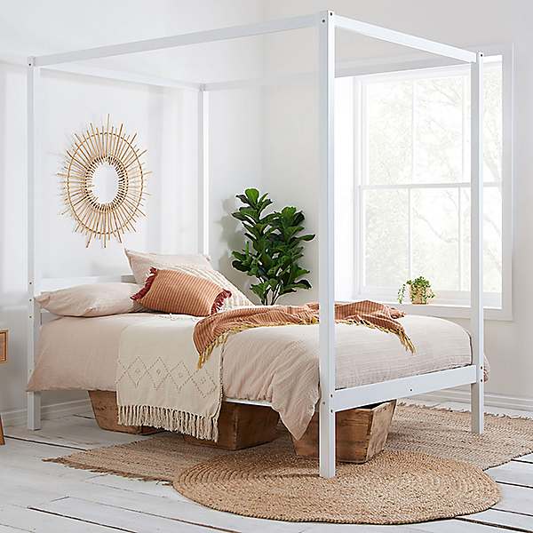 Four poster store bed set