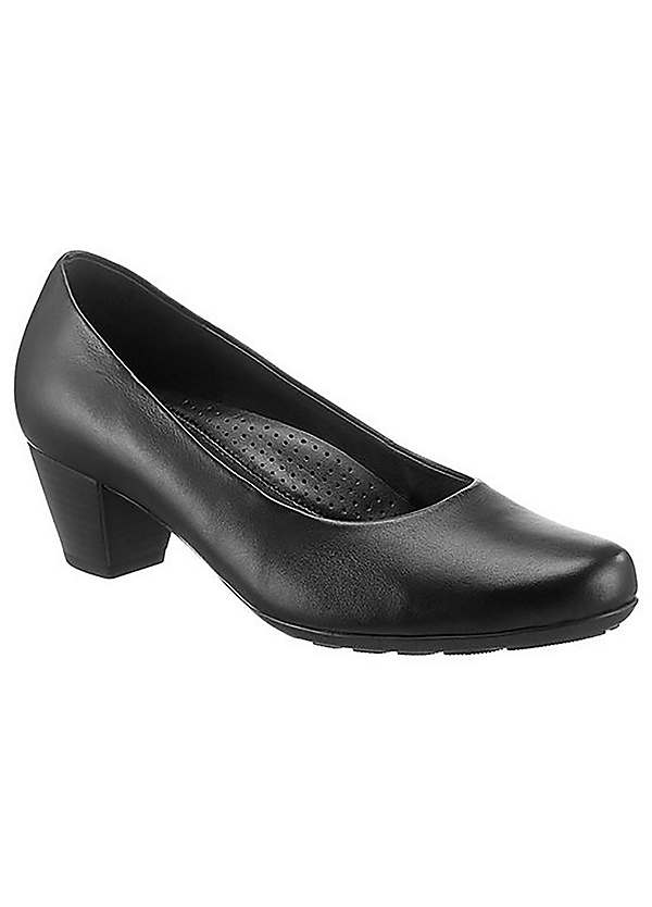soft leather court shoes