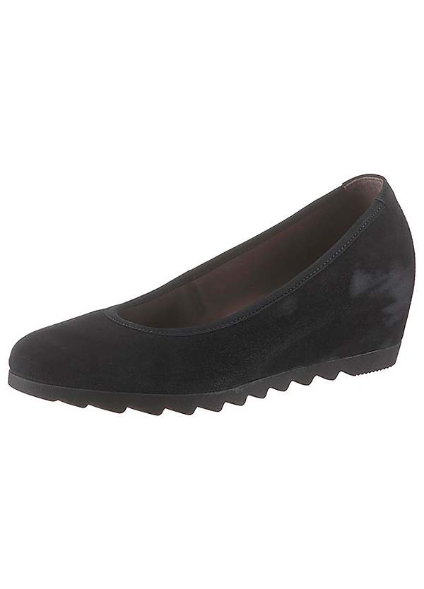 Gabor Slip-On Wedge Court Shoes | Curvissa
