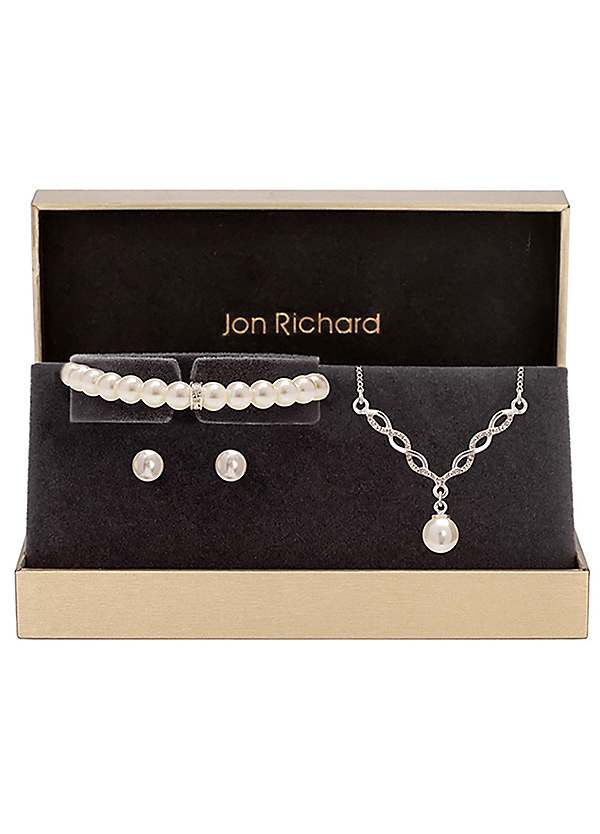 Pearl necklace clearance set debenhams