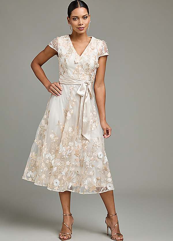 Classy Elegant Floral Evening Dresses Champagne Embroidered Dress Shoes For  White Dress Shop On Pinterest