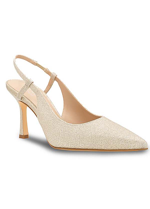 Champagne court clearance shoes