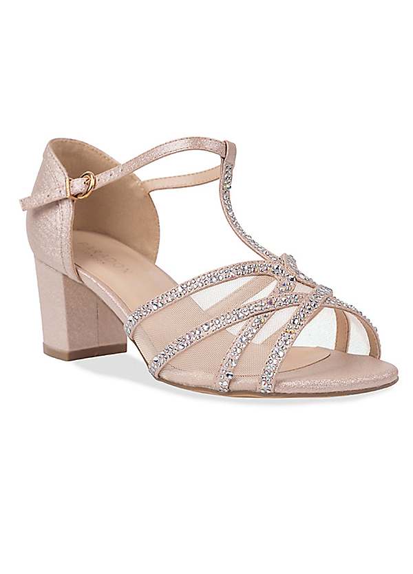 Nude sale low sandals