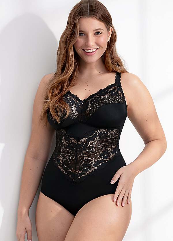 Soft Cup Lace Detailed Body by Miss Mary of Sweden