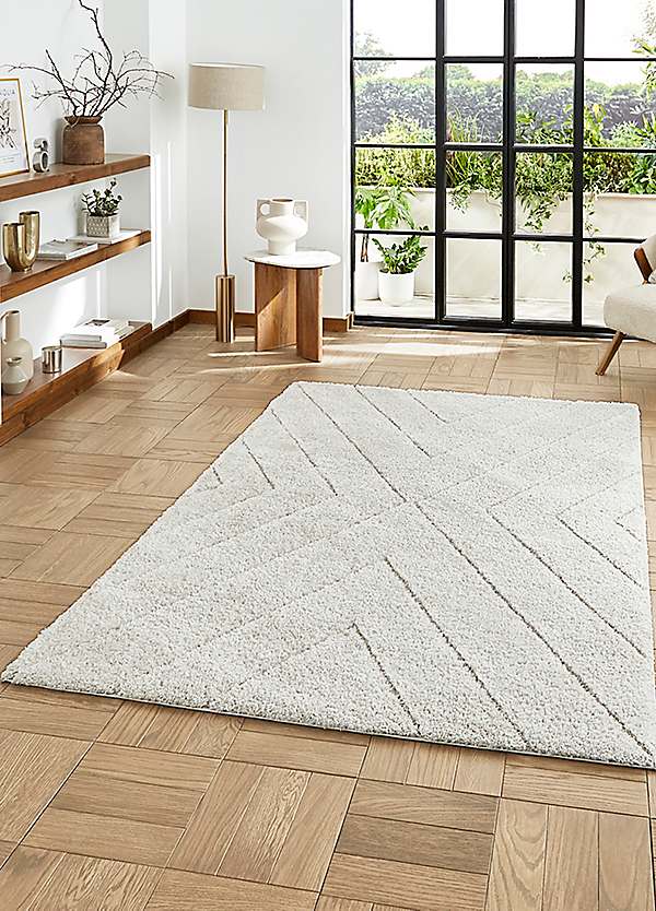 Think Rugs Ideal Shaggy Berber Chevron Rug | Curvissa